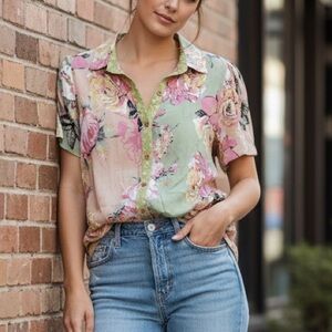 NWT DAVI & DANI Light Blue Cropped Hobo Blouse Size M